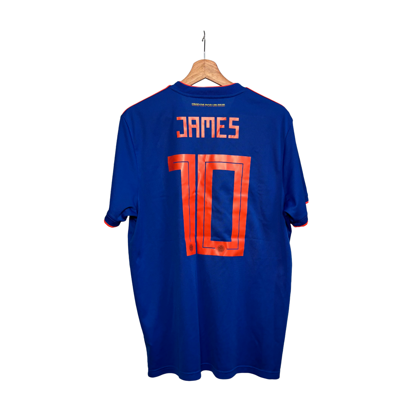 Colombia 2018 - James (L)