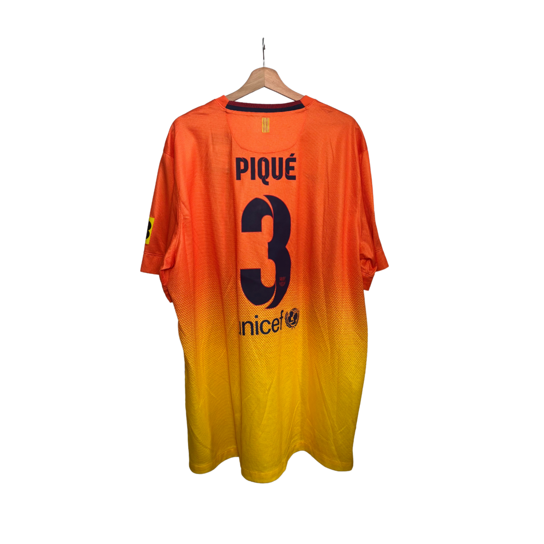Barcelona 12/13 - Pique (XXL) BNWT