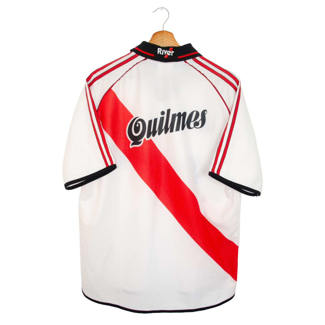 River Plate 00/02 (L)
