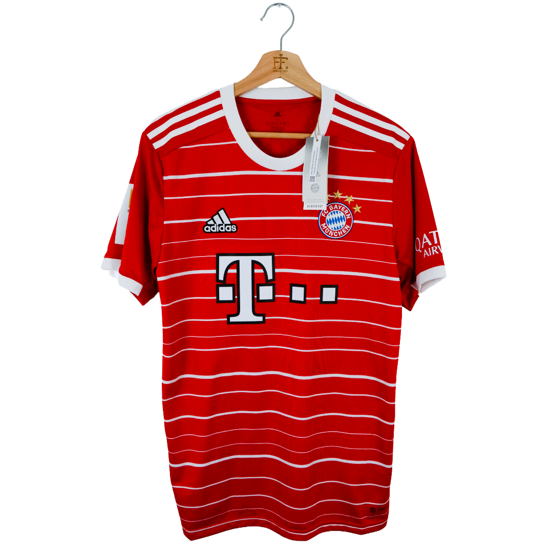 Bayern München 22/23 - Gravenbergh (M) BNWT