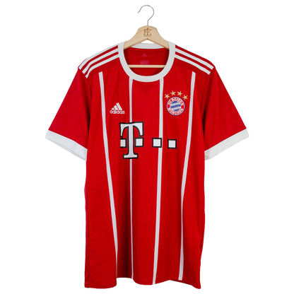 Bayern München 17/18 - James (L)