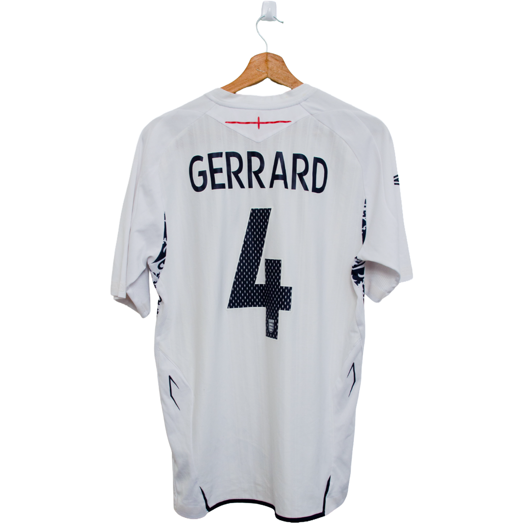 England 2008 - Gerrard (L)