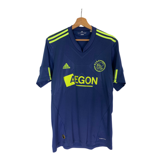 Classic Football Shirt Ajax Amsterdam season 2010-2011 at InnoFoot